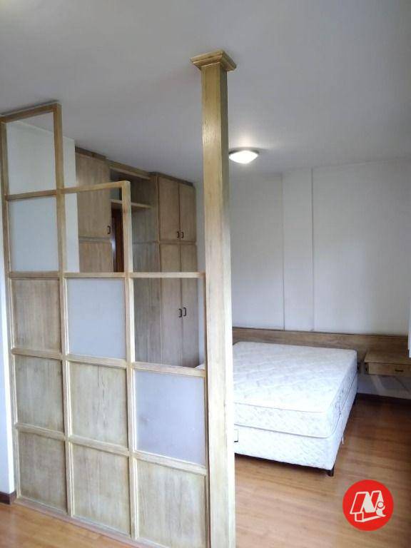 Apartamento à venda com 1 quarto, 40m² - Foto 7