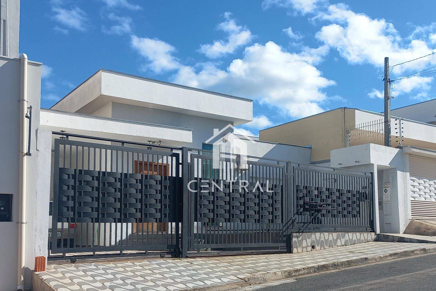 Casa à venda com 2 quartos, 103m² - Foto 1