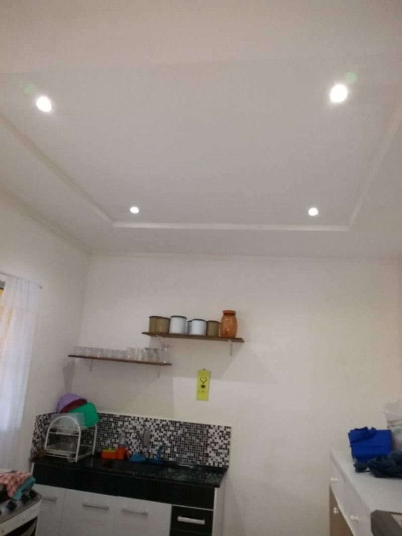 Casa à venda com 4 quartos, 110m² - Foto 10