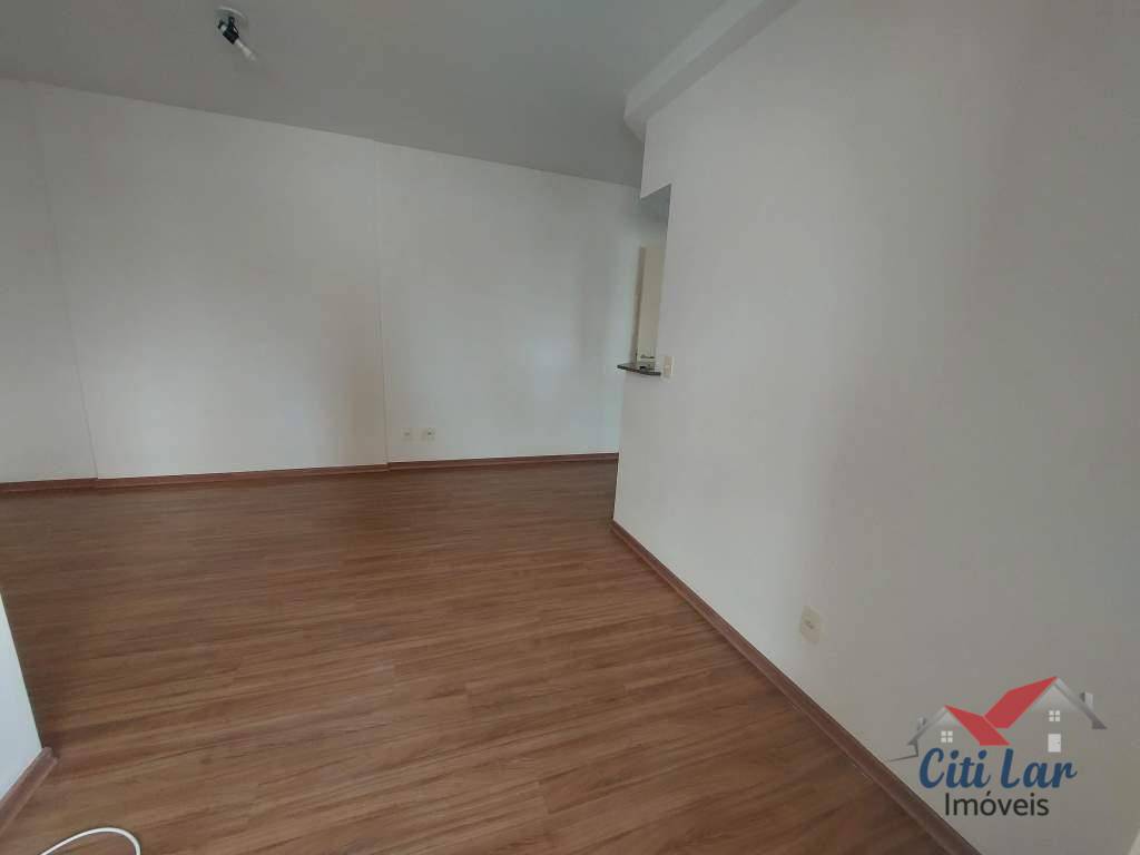 Apartamento à venda com 3 quartos, 61m² - Foto 9