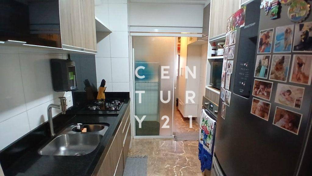 Apartamento à venda com 3 quartos, 95m² - Foto 25