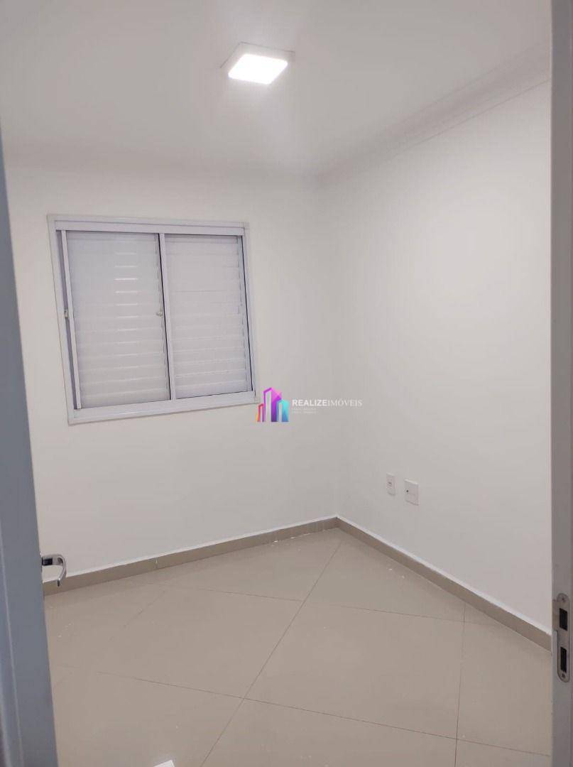 Apartamento à venda com 3 quartos, 64m² - Foto 29