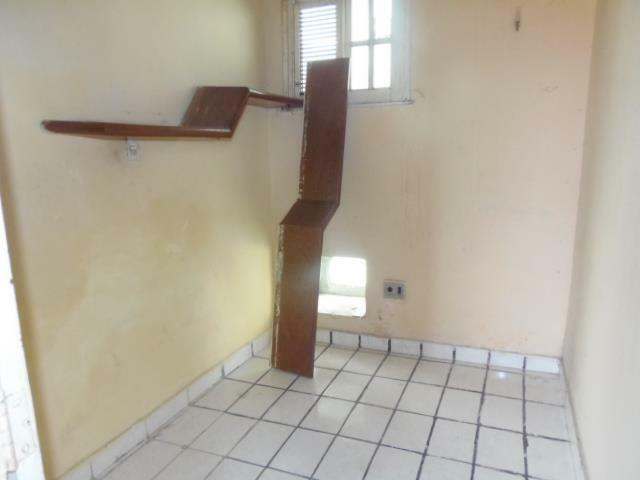 Apartamento à venda com 3 quartos, 95m² - Foto 11