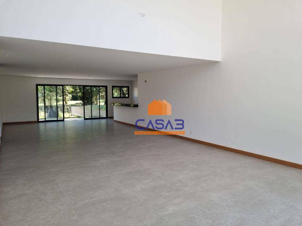 Casa de Condomínio à venda com 3 quartos, 204m² - Foto 6