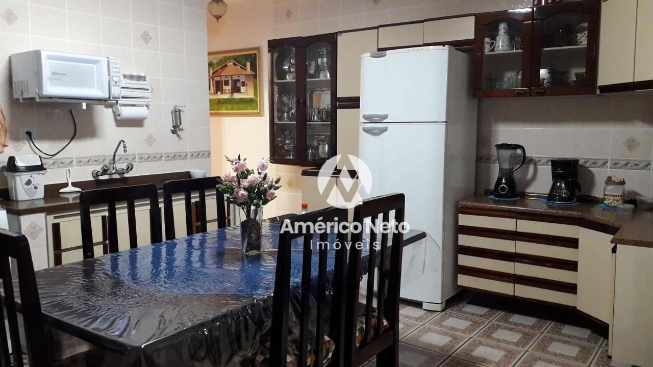 Sobrado à venda com 3 quartos, 350m² - Foto 16