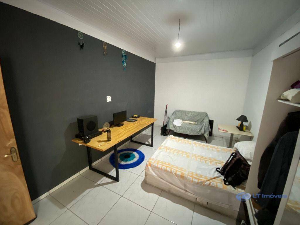 Casa à venda com 2 quartos, 264m² - Foto 4