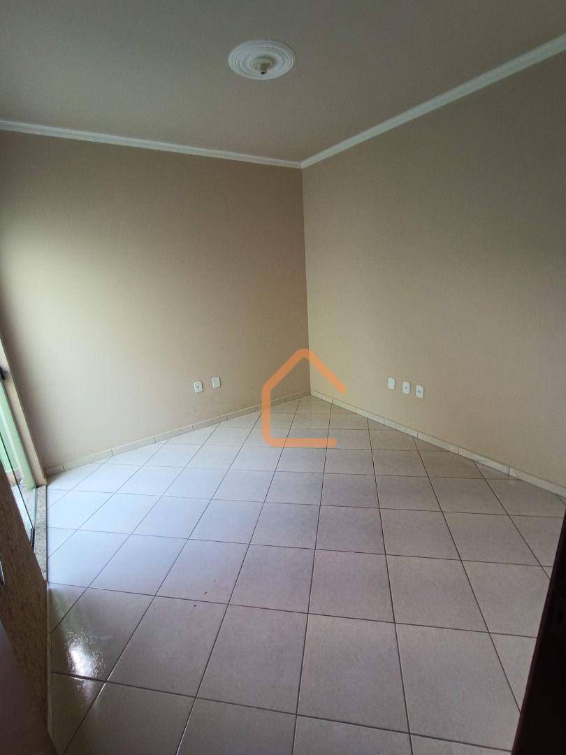 Casa para alugar com 3 quartos, 153m² - Foto 3