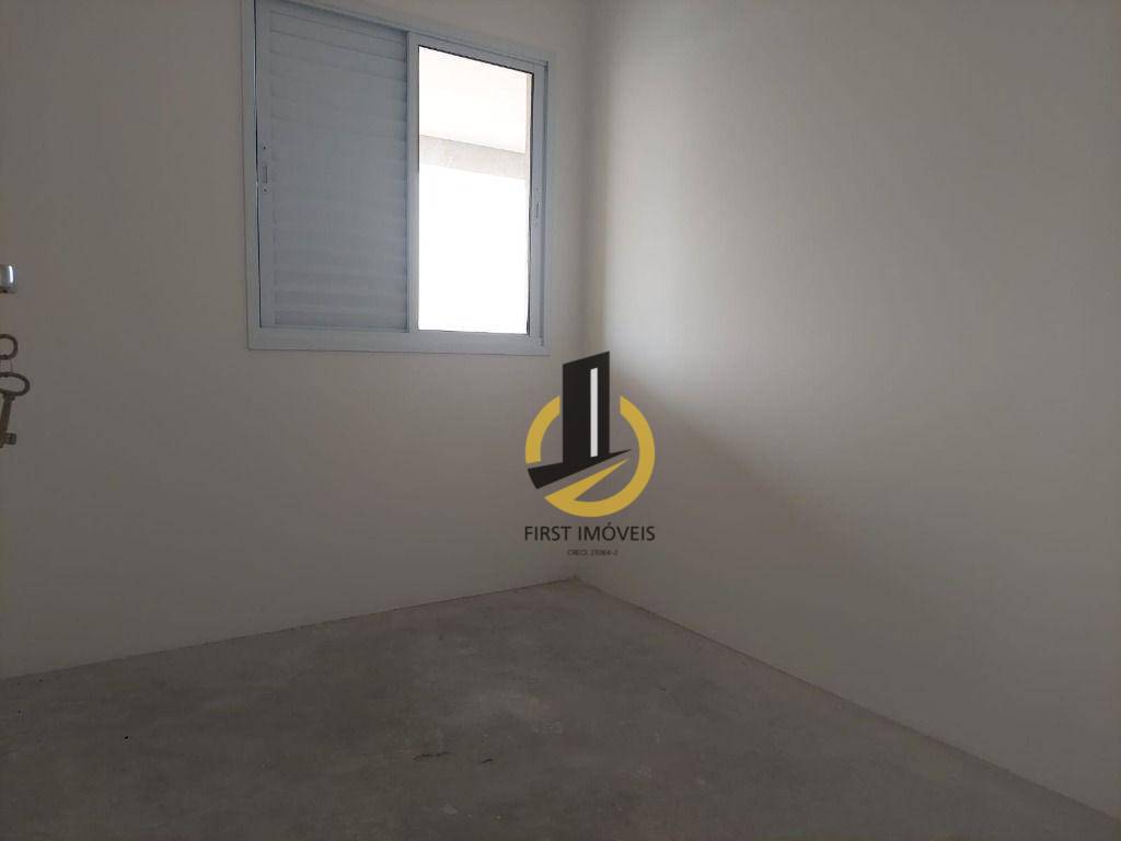 Apartamento à venda com 3 quartos, 84m² - Foto 15