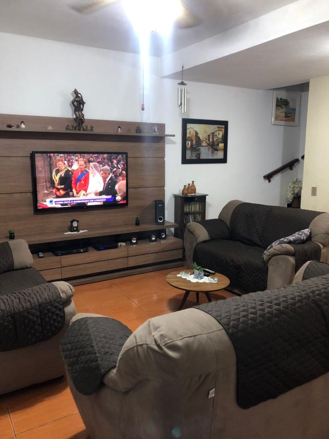 Casa à venda com 3 quartos, 151m² - Foto 7