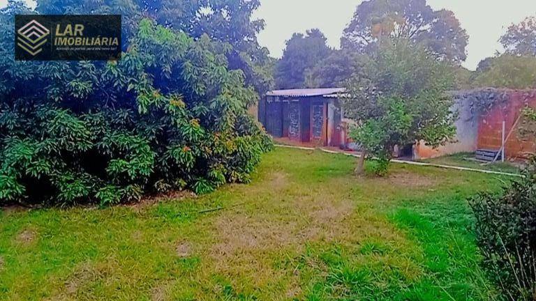 Chácara à venda com 3 quartos, 200m² - Foto 6