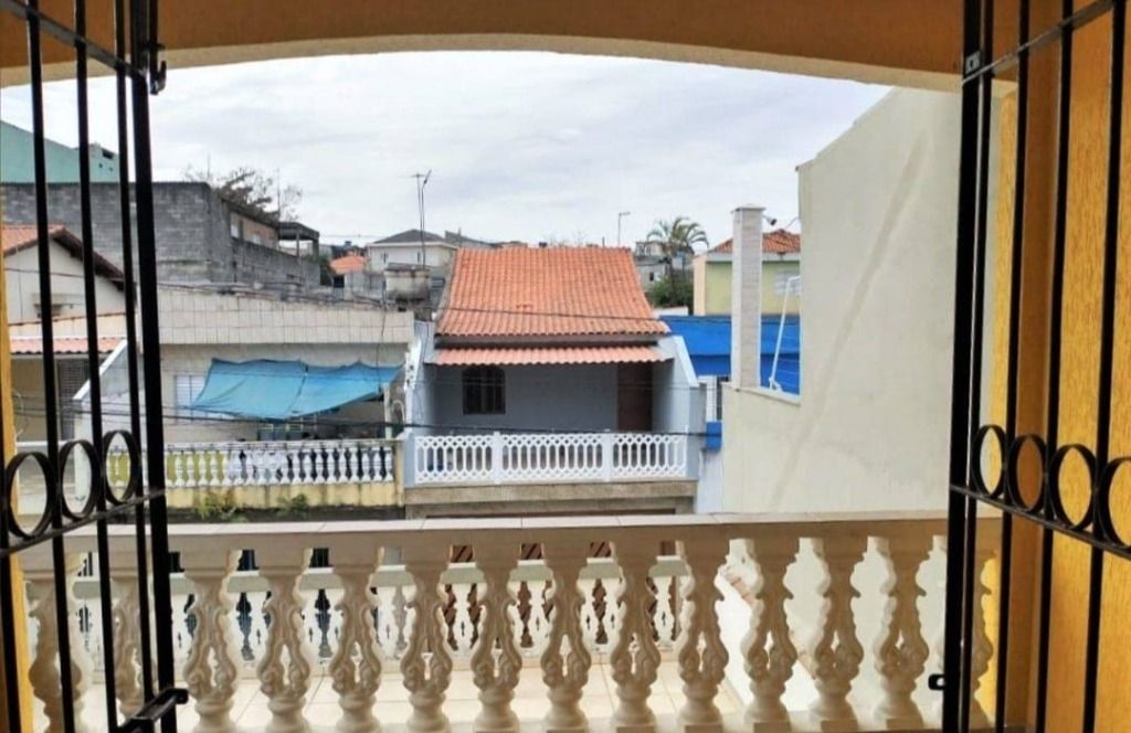 Sobrado à venda com 3 quartos, 206m² - Foto 21