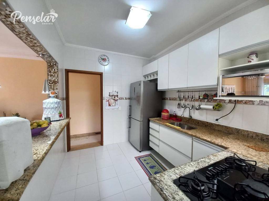 Apartamento à venda com 3 quartos, 95m² - Foto 8