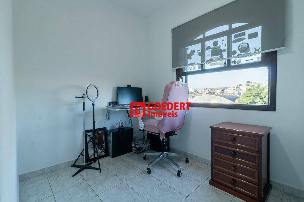 Sobrado à venda com 3 quartos, 175m² - Foto 15