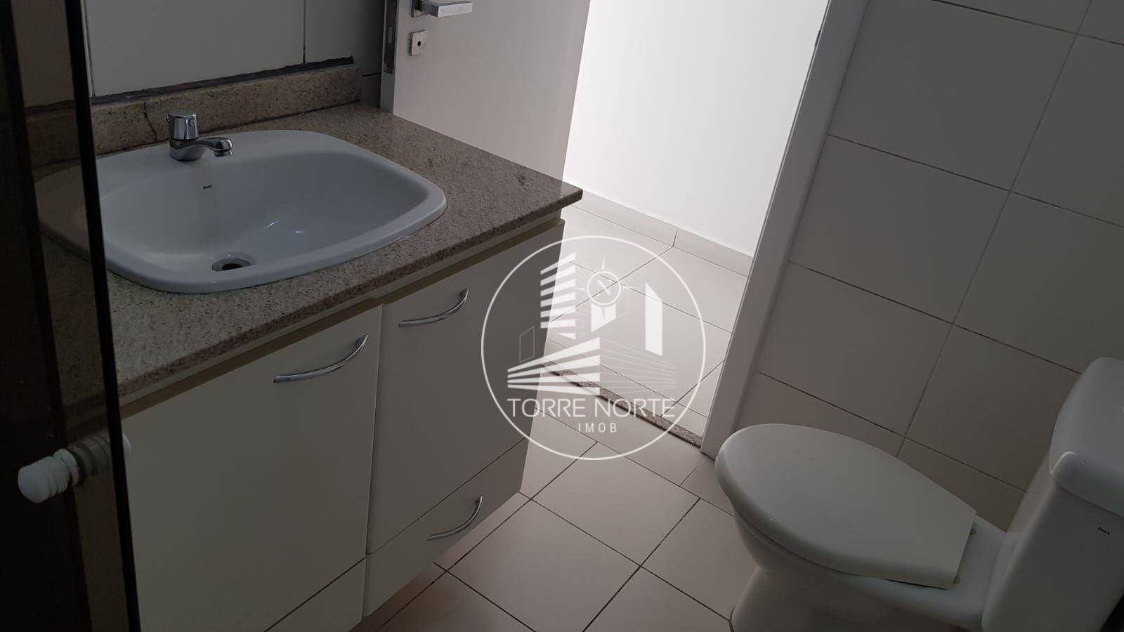 Apartamento à venda com 2 quartos, 67m² - Foto 7