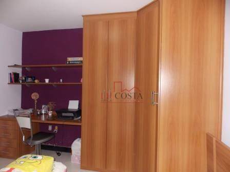 Casa de Condomínio à venda com 4 quartos, 170m² - Foto 43