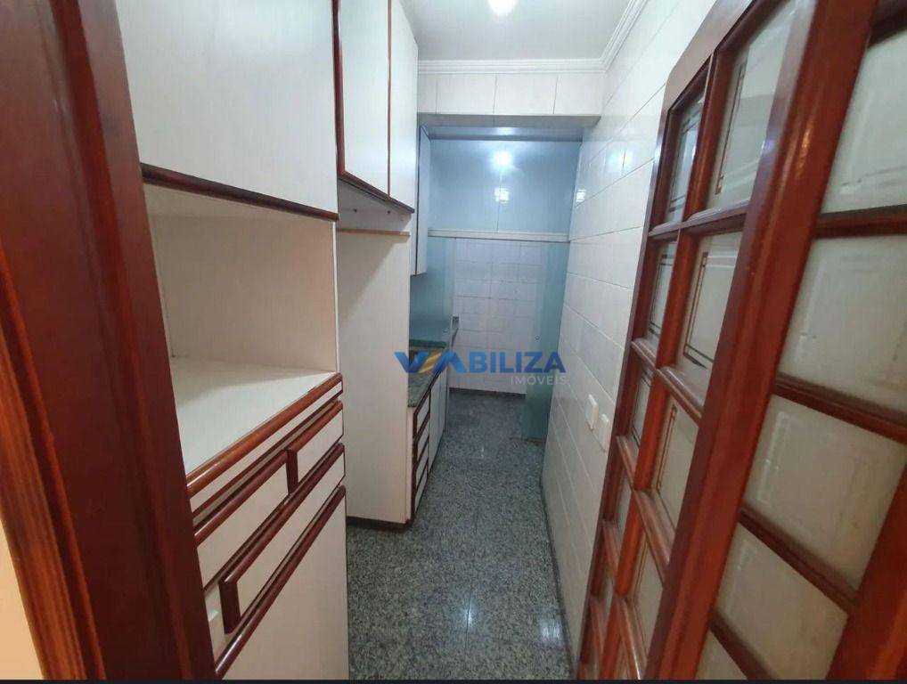 Apartamento à venda com 3 quartos, 63m² - Foto 3