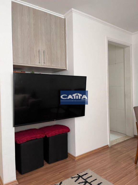 Apartamento à venda com 2 quartos, 45m² - Foto 2