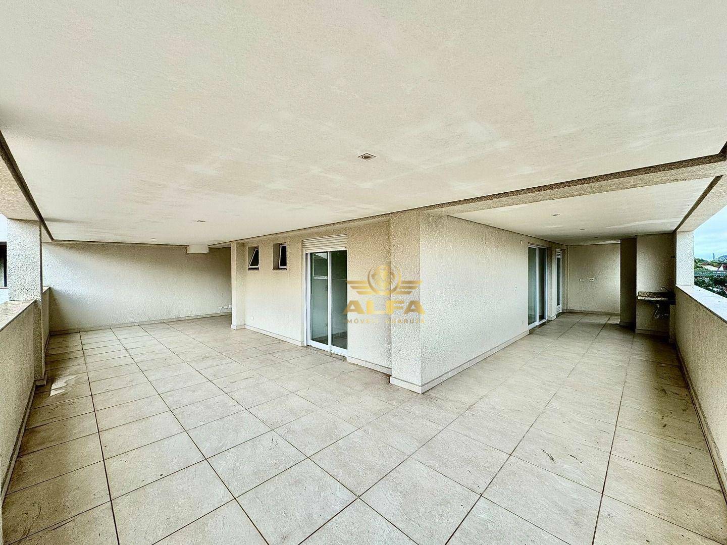 Apartamento à venda com 3 quartos, 135m² - Foto 2