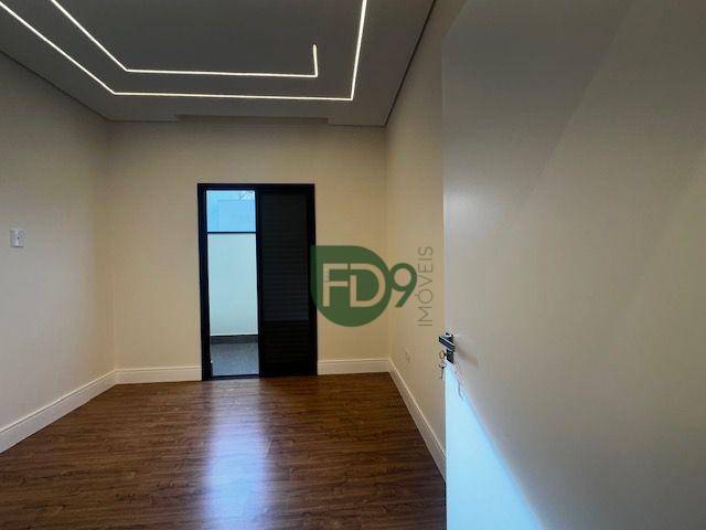 Casa à venda com 3 quartos, 200m² - Foto 15