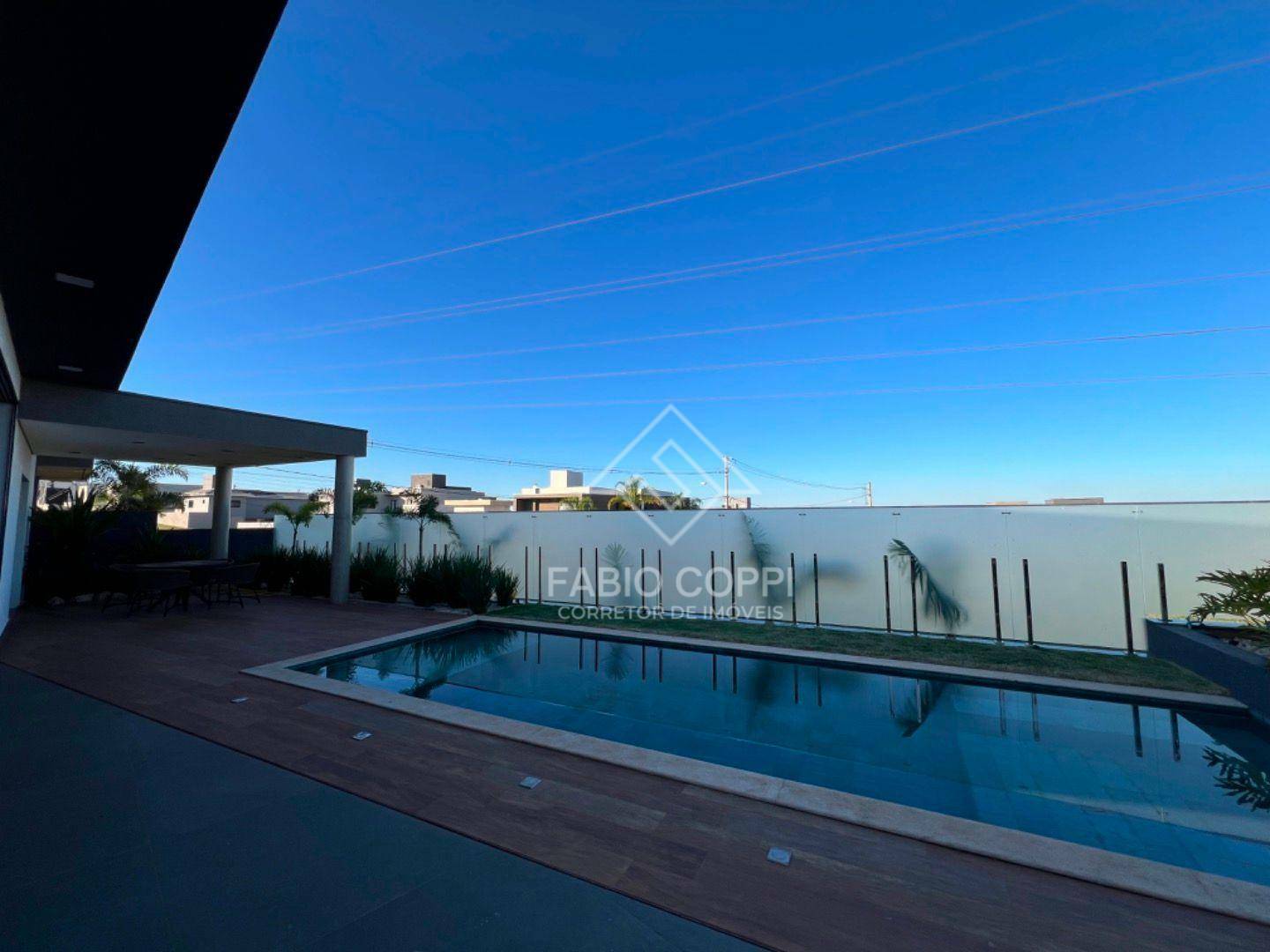 Casa de Condomínio à venda com 3 quartos, 267m² - Foto 3