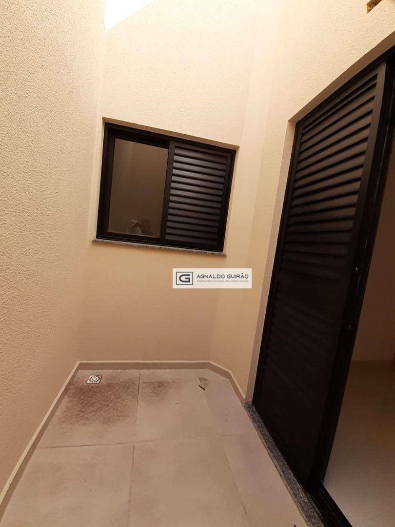 Apartamento à venda com 2 quartos, 40m² - Foto 14