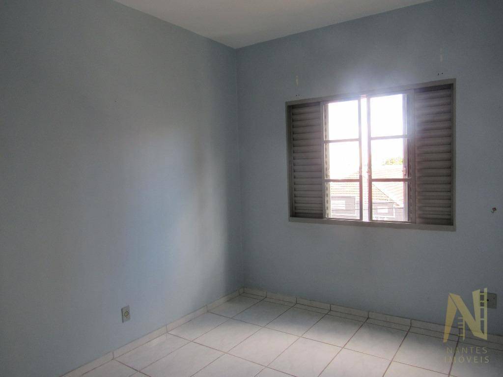 Apartamento à venda com 3 quartos, 99m² - Foto 15