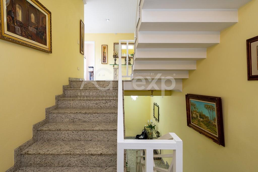 Casa à venda com 4 quartos, 584m² - Foto 5