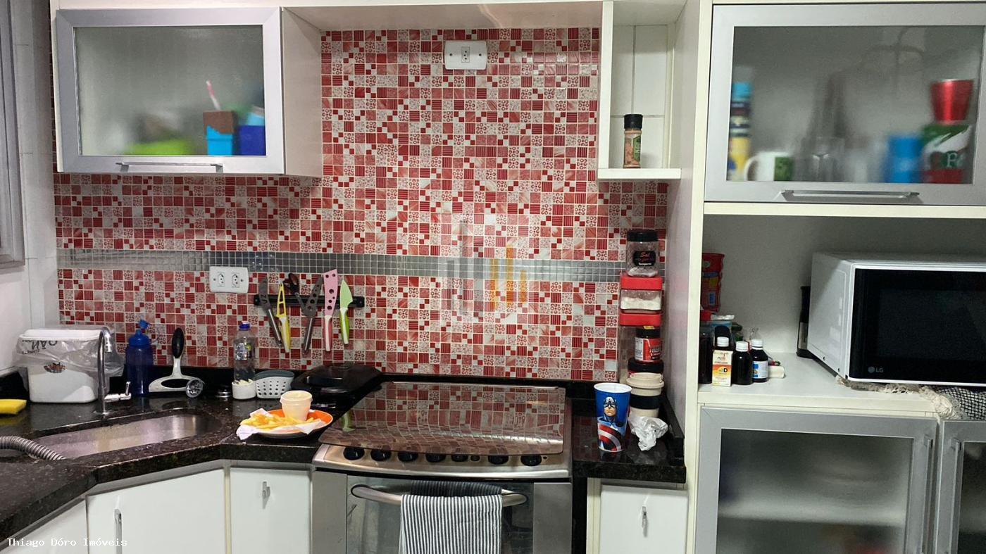 Apartamento à venda com 3 quartos, 70m² - Foto 11