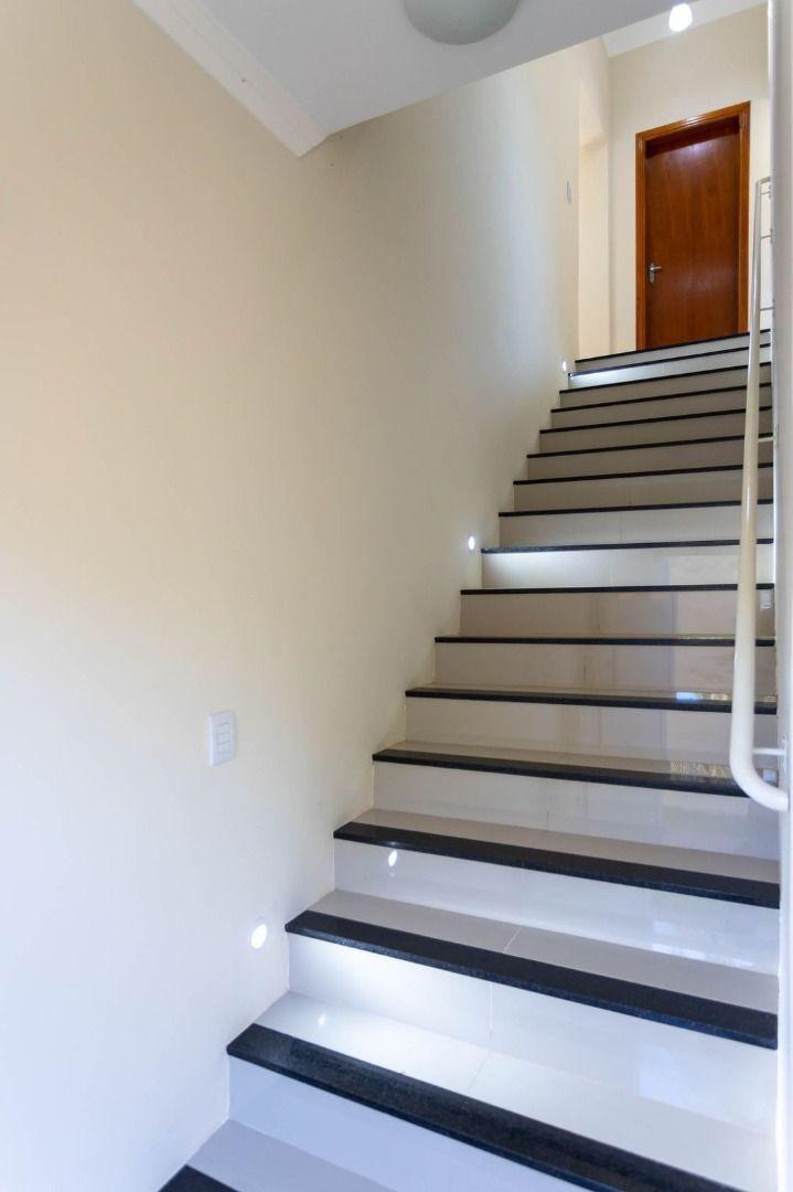 Casa à venda com 3 quartos, 140m² - Foto 14