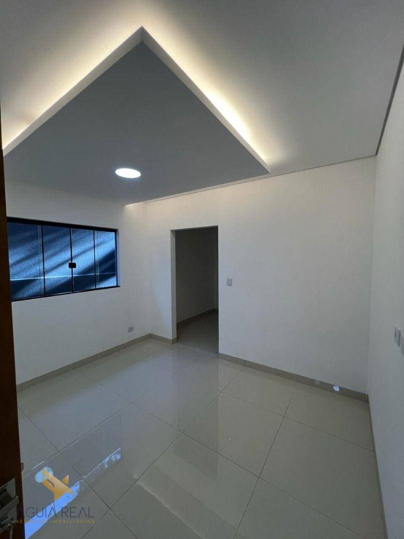 Casa à venda com 3 quartos, 121m² - Foto 10