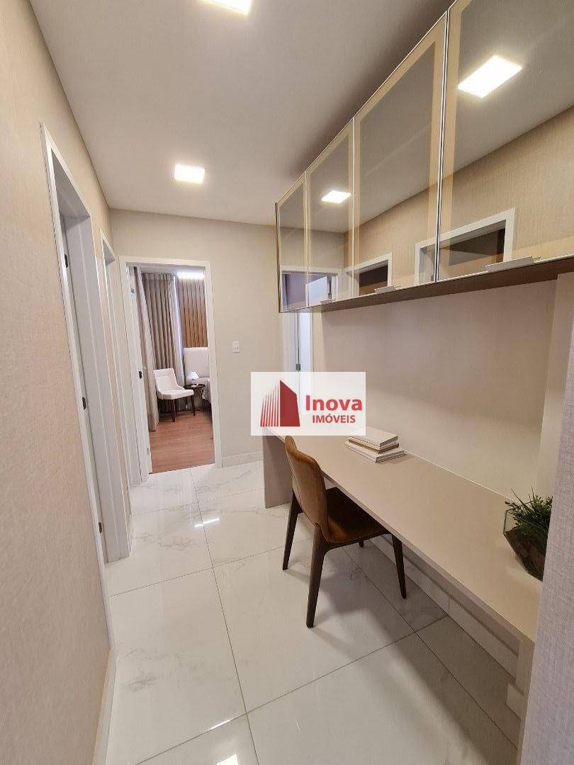 Apartamento à venda com 3 quartos, 120m² - Foto 12