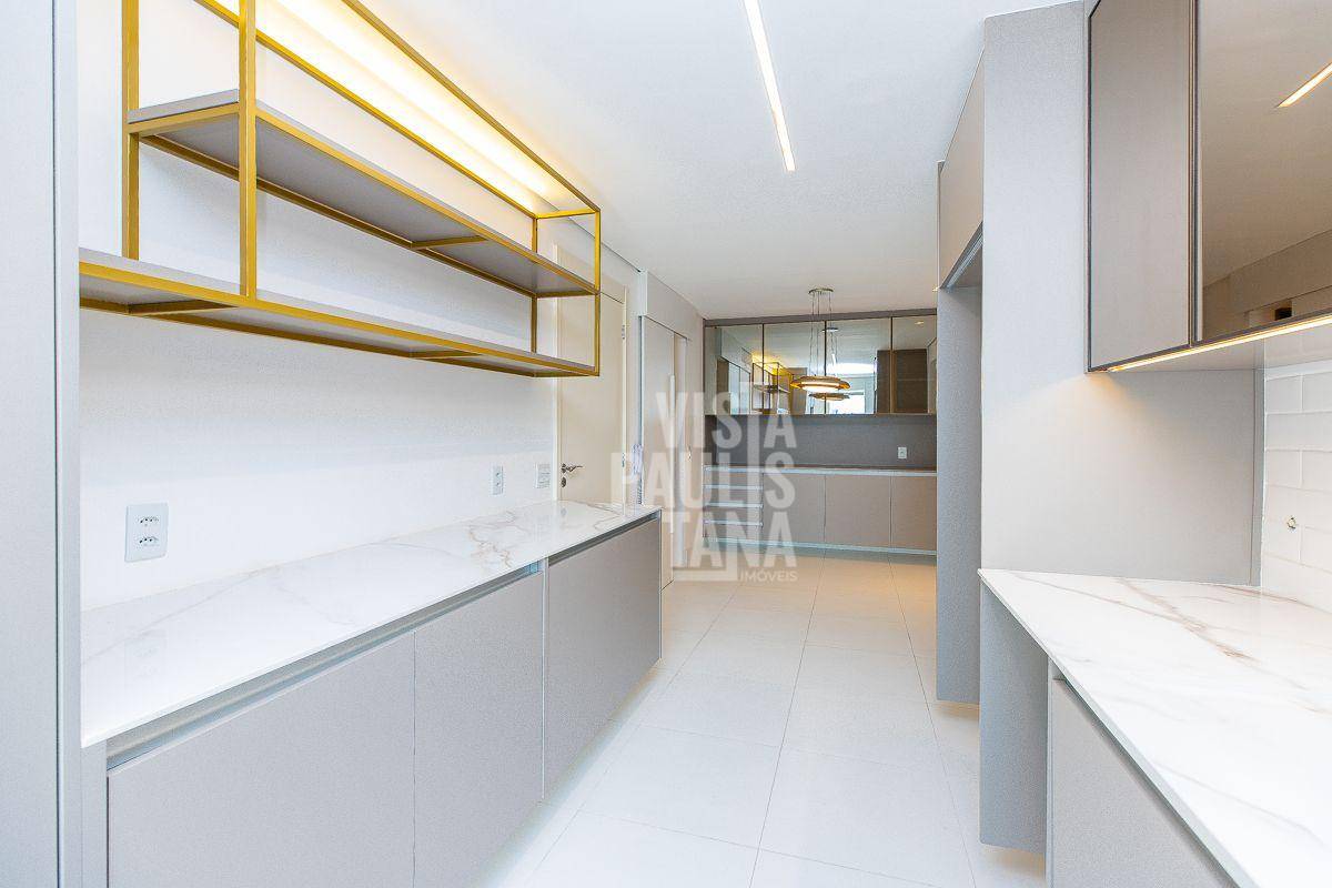 Apartamento à venda com 3 quartos, 244m² - Foto 48