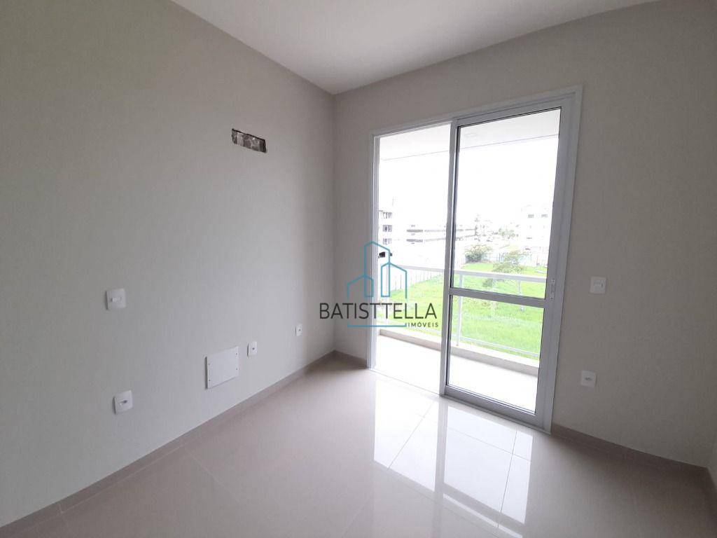 Apartamento à venda com 2 quartos, 65m² - Foto 20