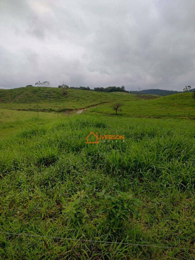 Fazenda à venda com 2 quartos, 2032800M2 - Foto 2