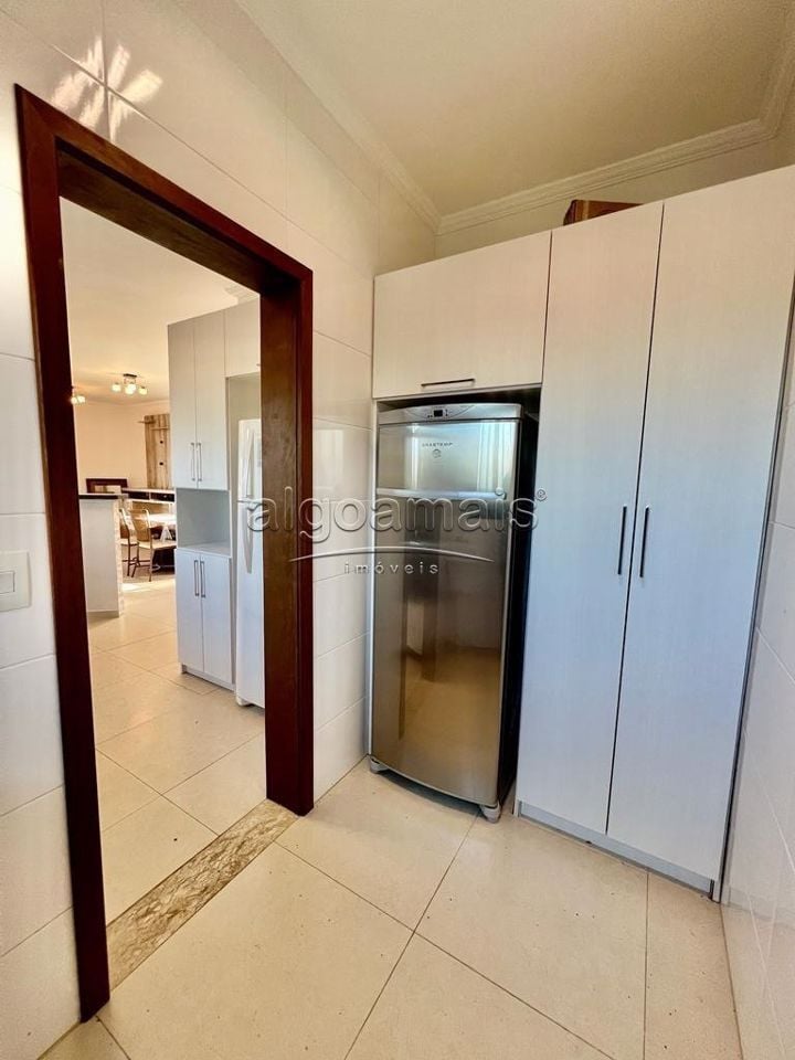 Casa à venda com 3 quartos, 130m² - Foto 12