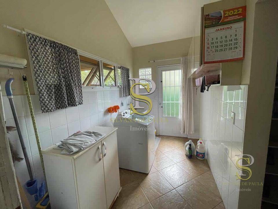 Chácara à venda com 5 quartos, 339m² - Foto 18