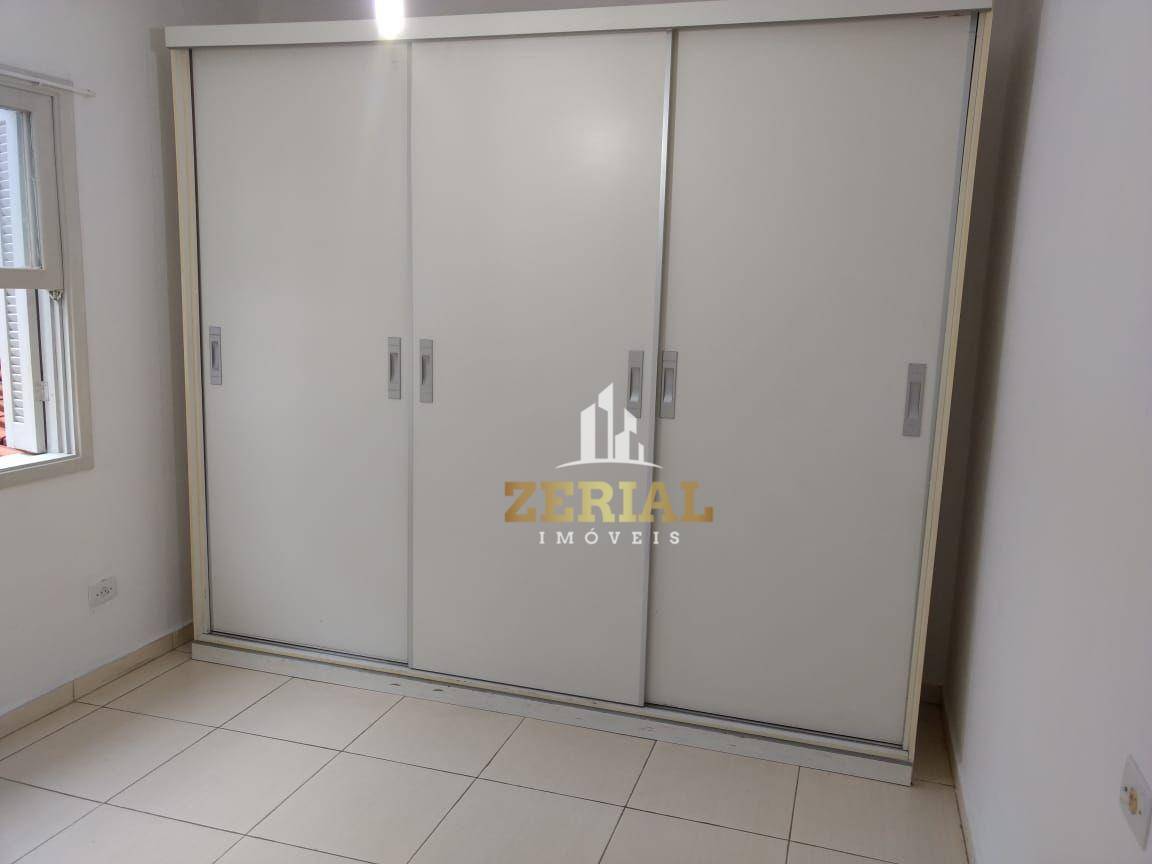 Sobrado à venda e aluguel com 5 quartos, 200m² - Foto 22