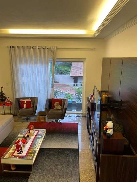 Casa de Condomínio à venda com 4 quartos, 250m² - Foto 25