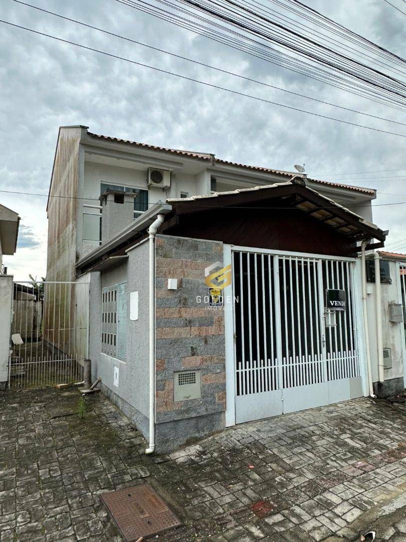 Sobrado à venda com 2 quartos, 62m² - Foto 18