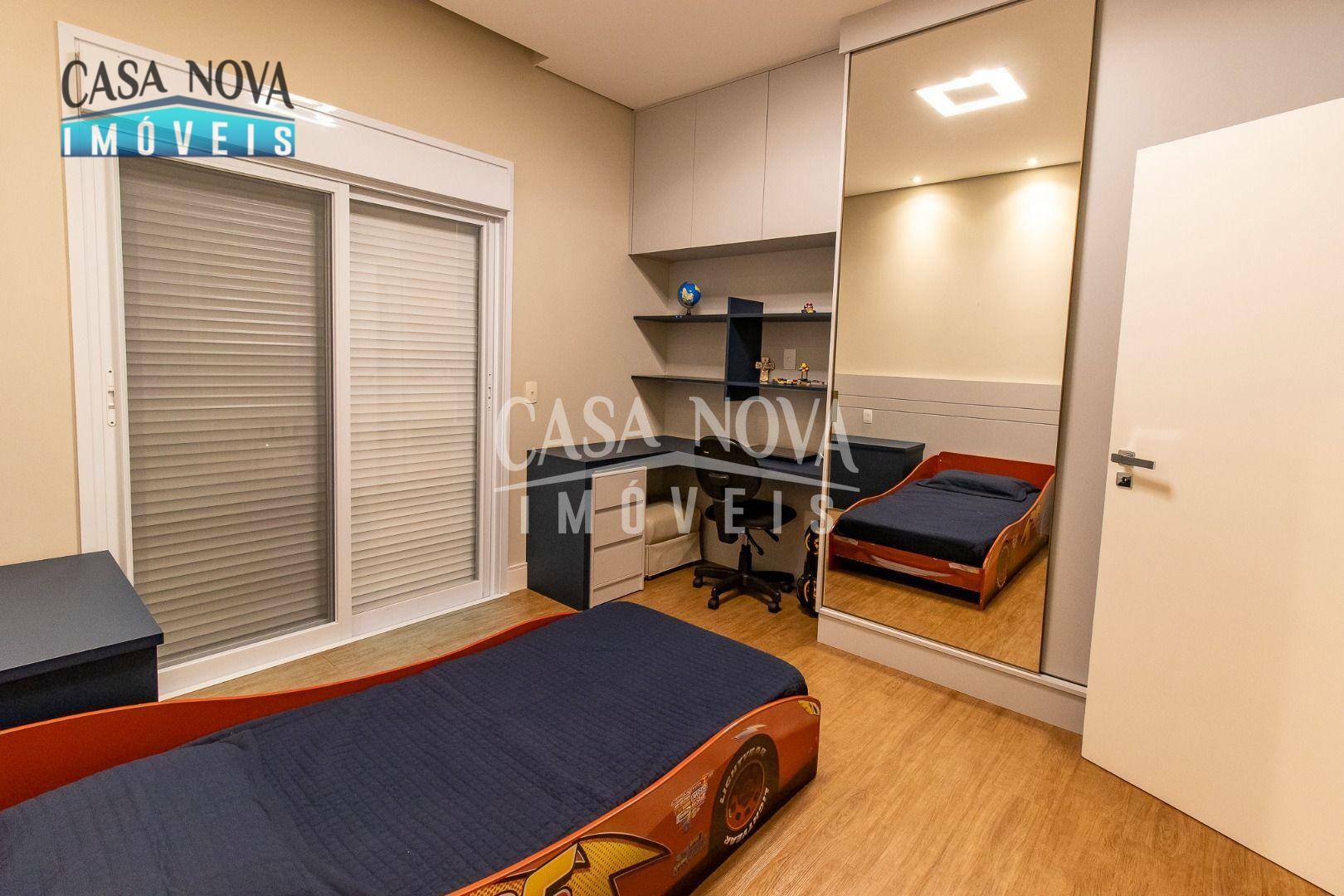 Casa de Condomínio à venda com 4 quartos, 350m² - Foto 18