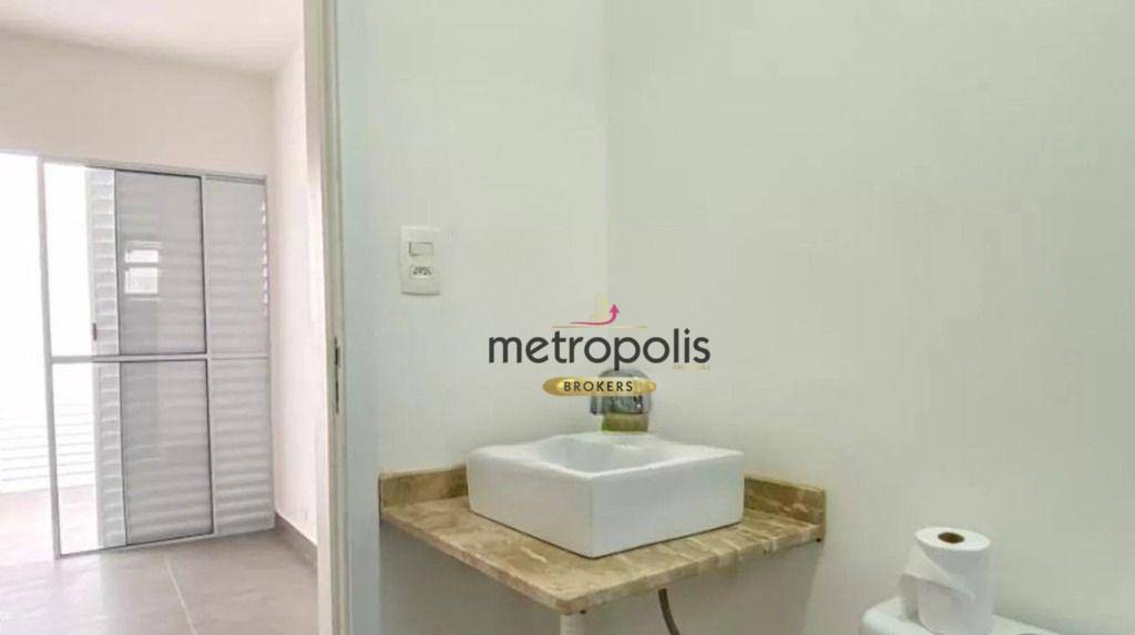 Casa para alugar com 2 quartos, 120m² - Foto 8