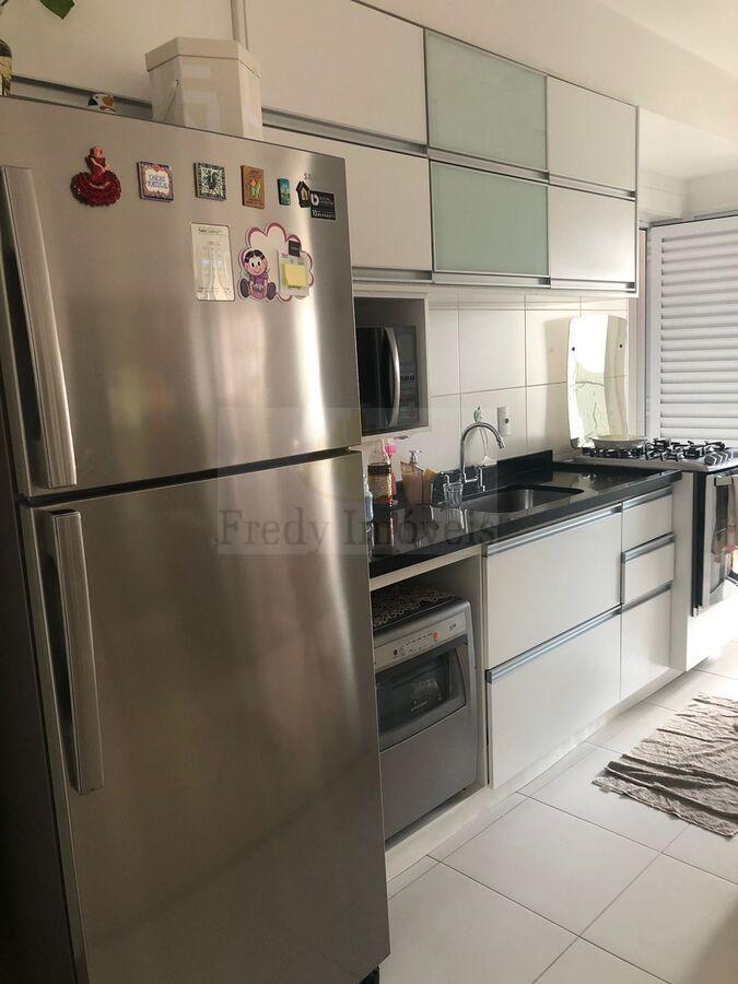 Apartamento à venda com 3 quartos, 95m² - Foto 19