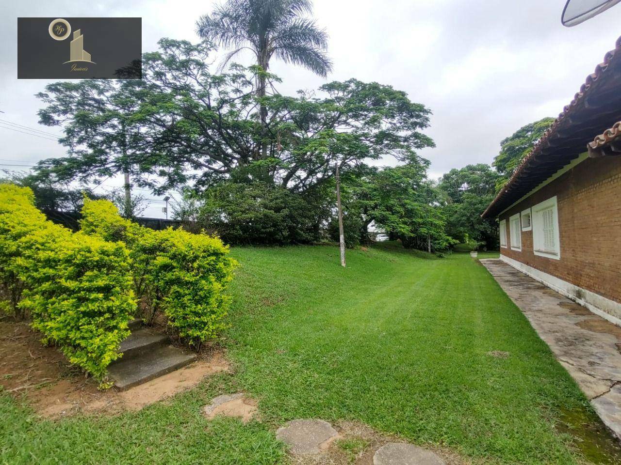 Casa à venda com 3 quartos, 300m² - Foto 46