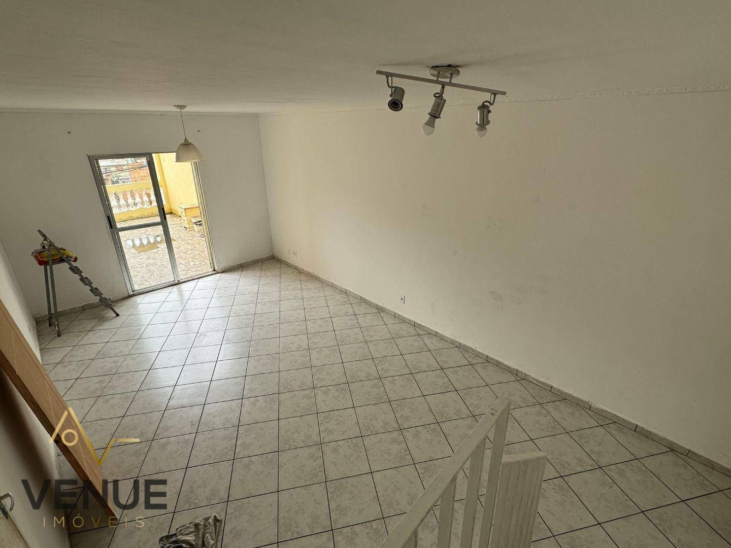 Sobrado à venda com 3 quartos, 214m² - Foto 10