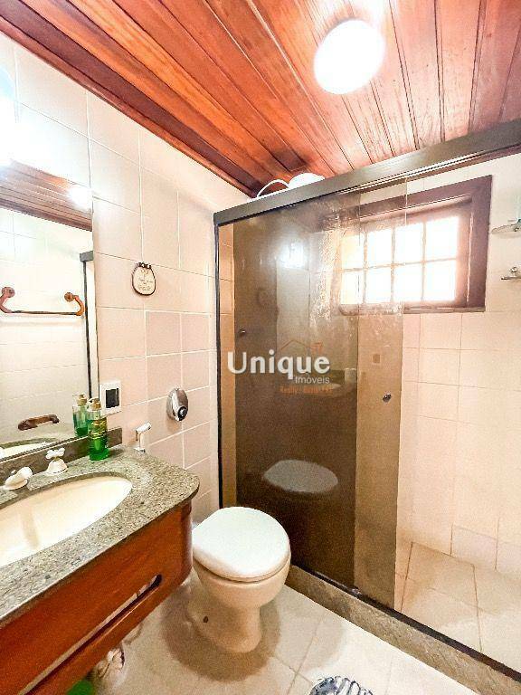 Casa de Condomínio à venda com 5 quartos, 245m² - Foto 10