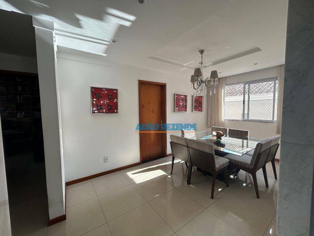 Casa de Condomínio à venda com 4 quartos, 251m² - Foto 25