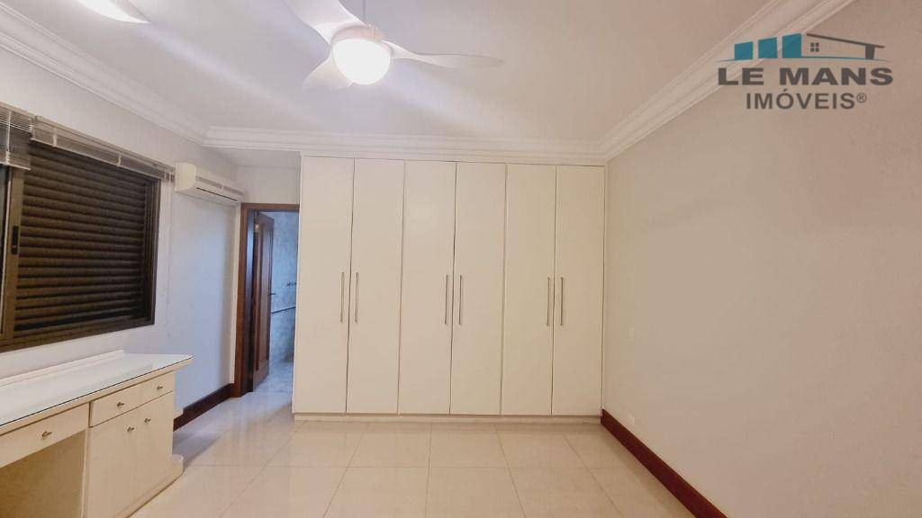 Casa à venda com 3 quartos, 375m² - Foto 22