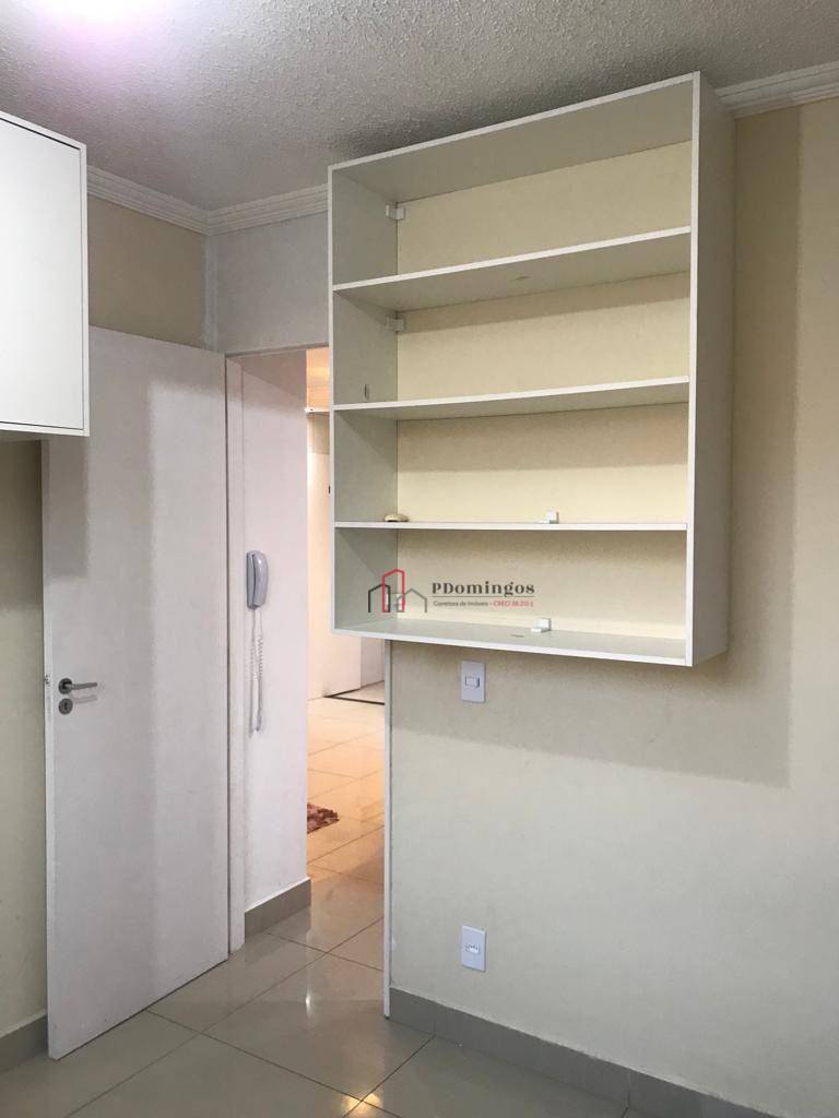 Apartamento à venda com 2 quartos, 45m² - Foto 11