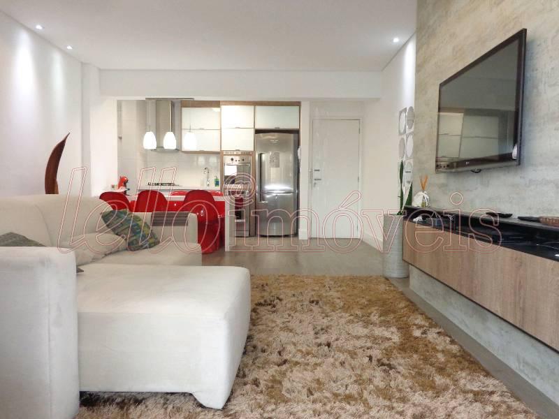 Apartamento para alugar com 2 quartos, 70m² - Foto 1