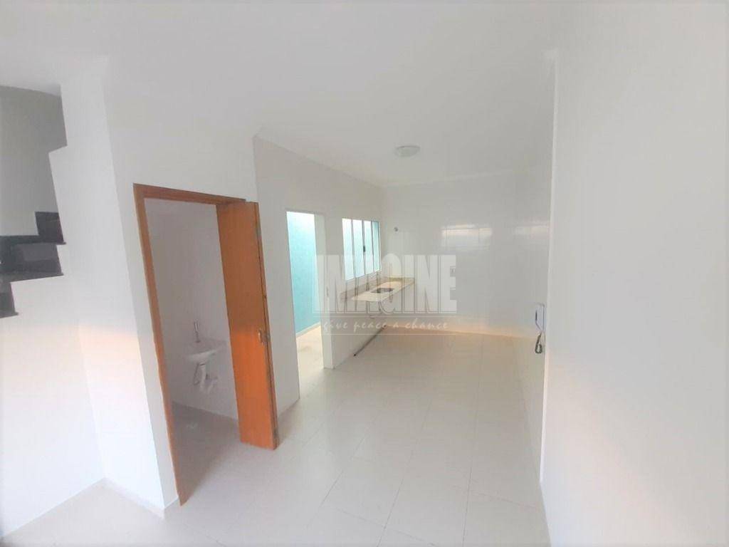 Sobrado à venda com 2 quartos, 80m² - Foto 8